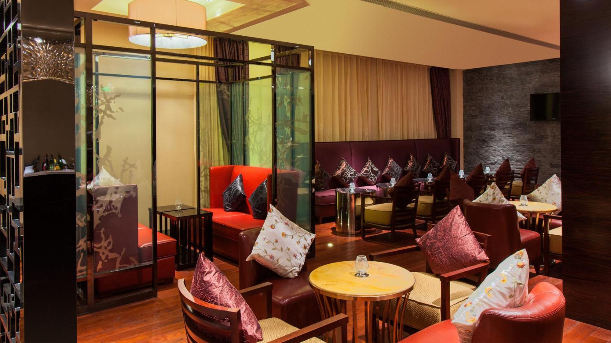 Holiday Inn Resort Chaohu Hot Spring By Ihg Hefei Esterno foto