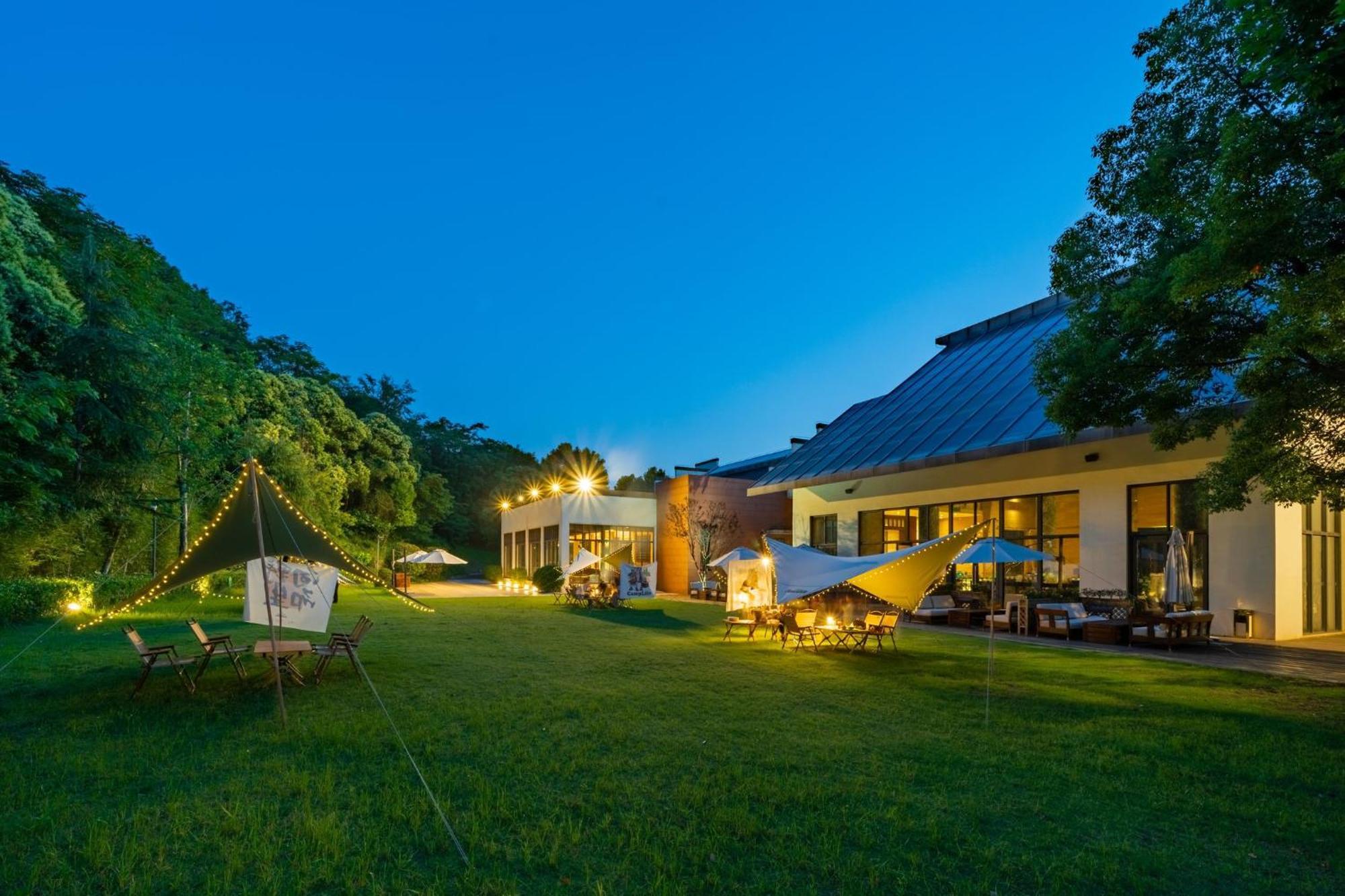 Holiday Inn Resort Chaohu Hot Spring By Ihg Hefei Esterno foto